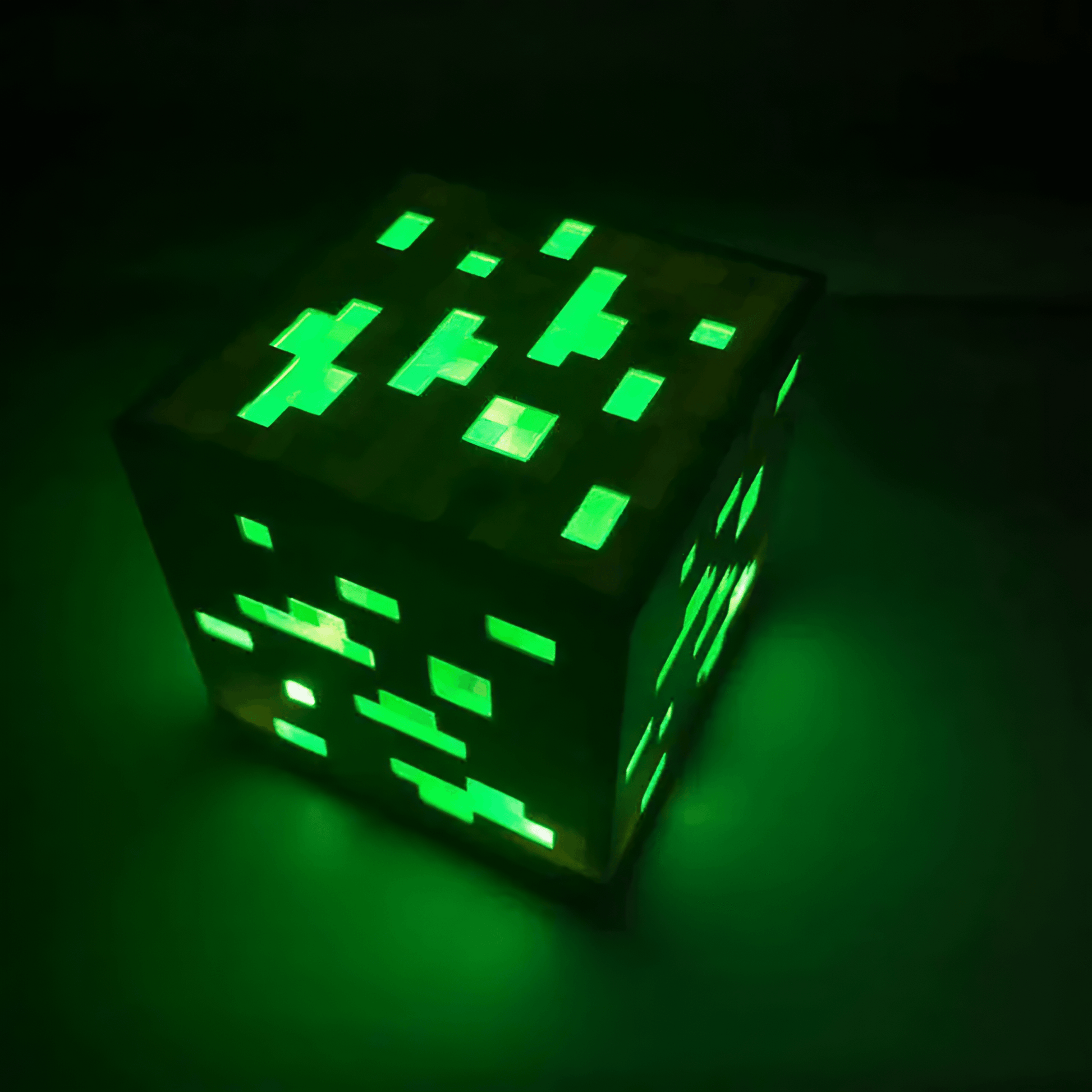 Light grace Minecraft Lamps Collection - Blue Cube